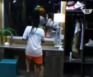 VIDEO: Big Brother Naija 2017 – Debbie Tw@rking While Kemen Staring at Tboss Laps (Day 19)